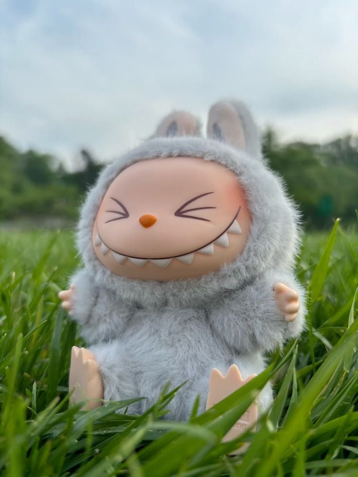 LAFUFU™ Emotional Support Plush Keychain – Mini Kawaii Buddy