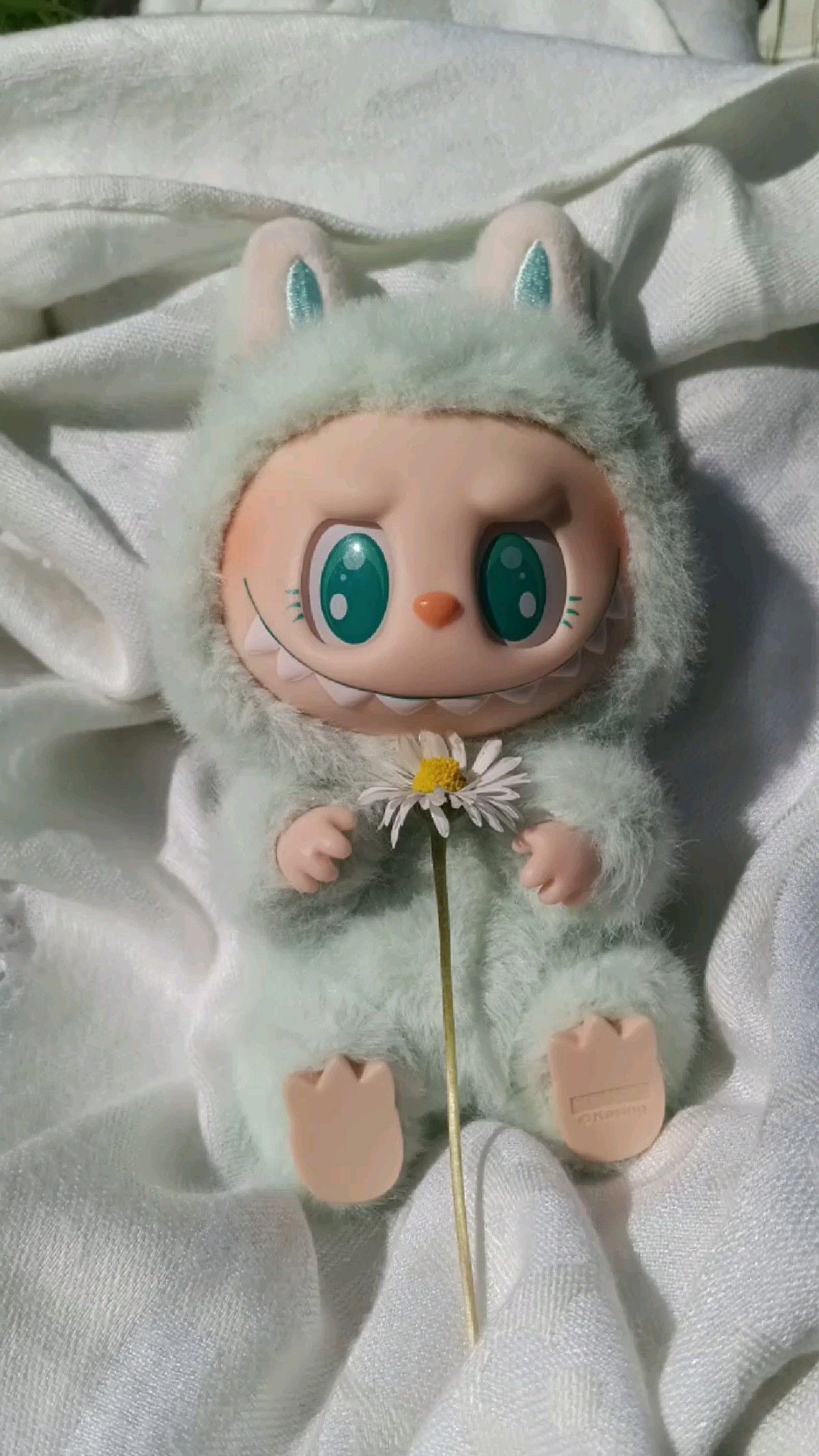 LAFUFU™ Emotional Support Plush Keychain – Mini Kawaii Buddy