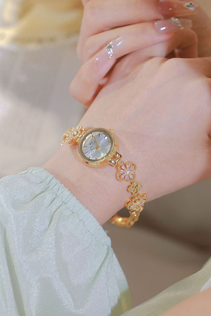 Crystal Floral Bracelet – Adjustable Luxe Look by BLOSÉ