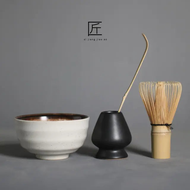 Traditional Japanese Matcha Tea Set – Bamboo Whisk & Ceramics Gift Box