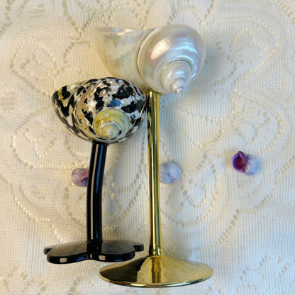 Shell Wine Glass – Handcrafted Ritual Cup with Natural Conch Shell by BLOSÉ