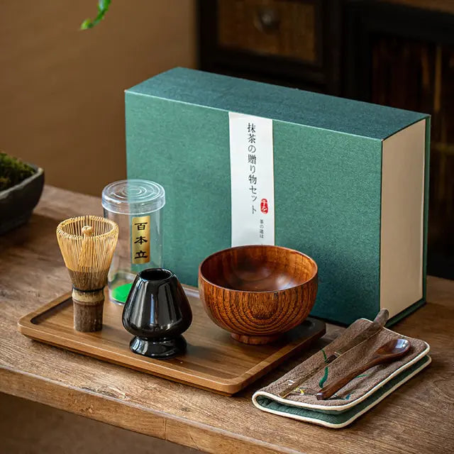 Traditional Japanese Matcha Tea Set – Bamboo Whisk & Ceramics Gift Box